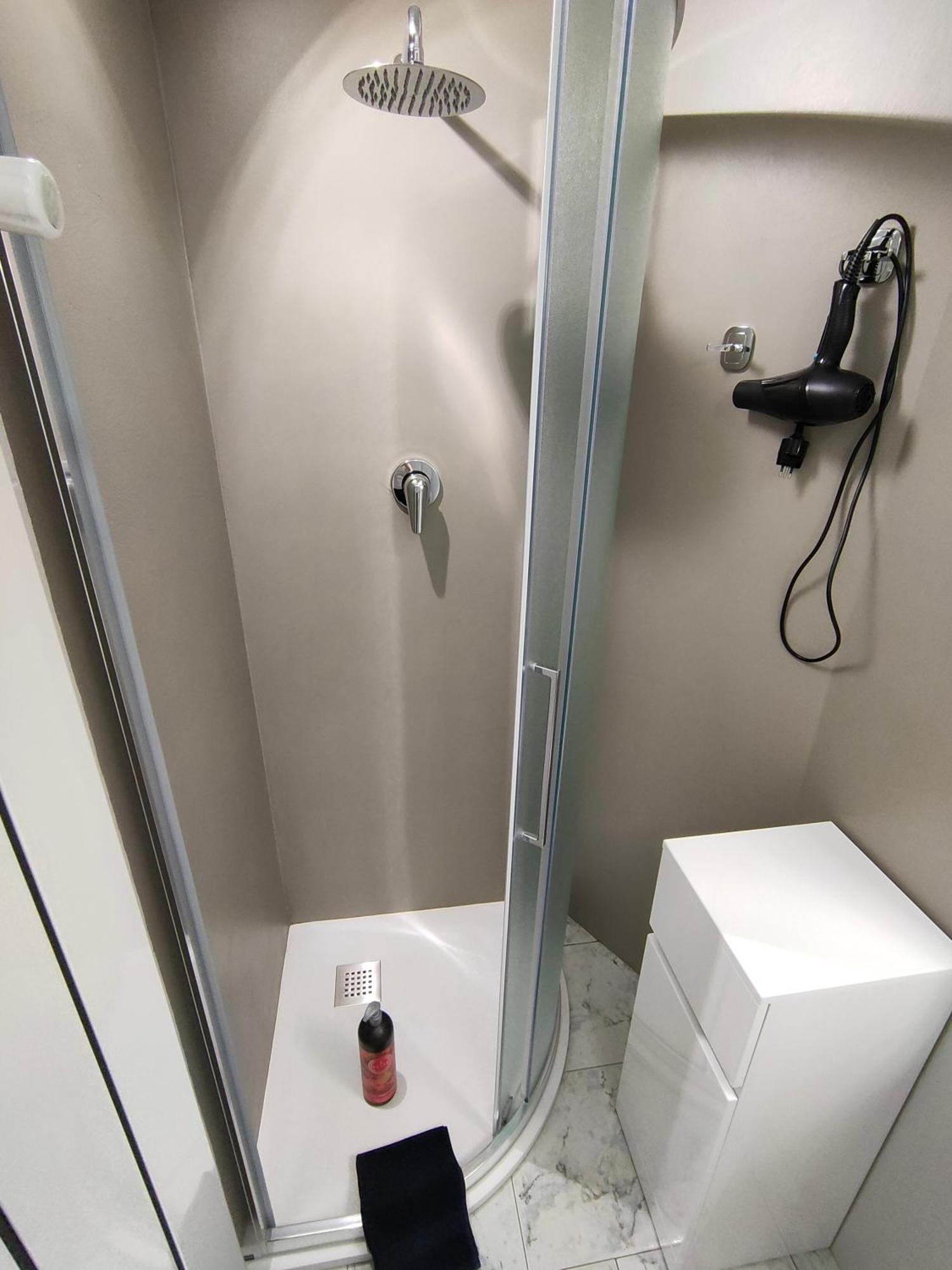 Casa Dora 5 Terre Close To Trains And Ferries With Ac - Wi-fi * La Spezia